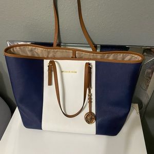 Michael Kors authentic Large blue and white hand bag purse